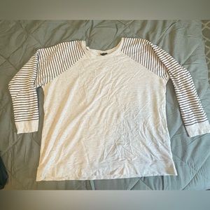 Crew neck sweater TORRID Size 3